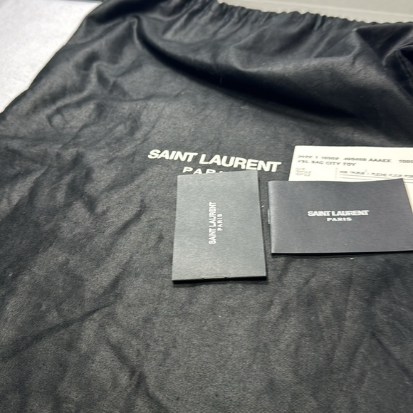 Saint Lauren Backpack with dust bag - Picture 6 of 9